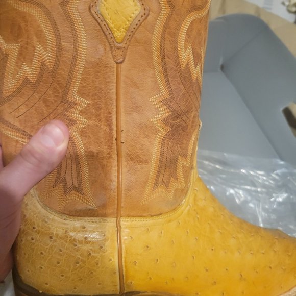 Lucchese Ostrich Square Toe Boot Like New Saddle/Peanut Br(Includes Boot Trees) - Picture 2 of 15
